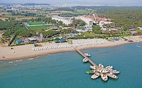 Sueno Beach Resort Side